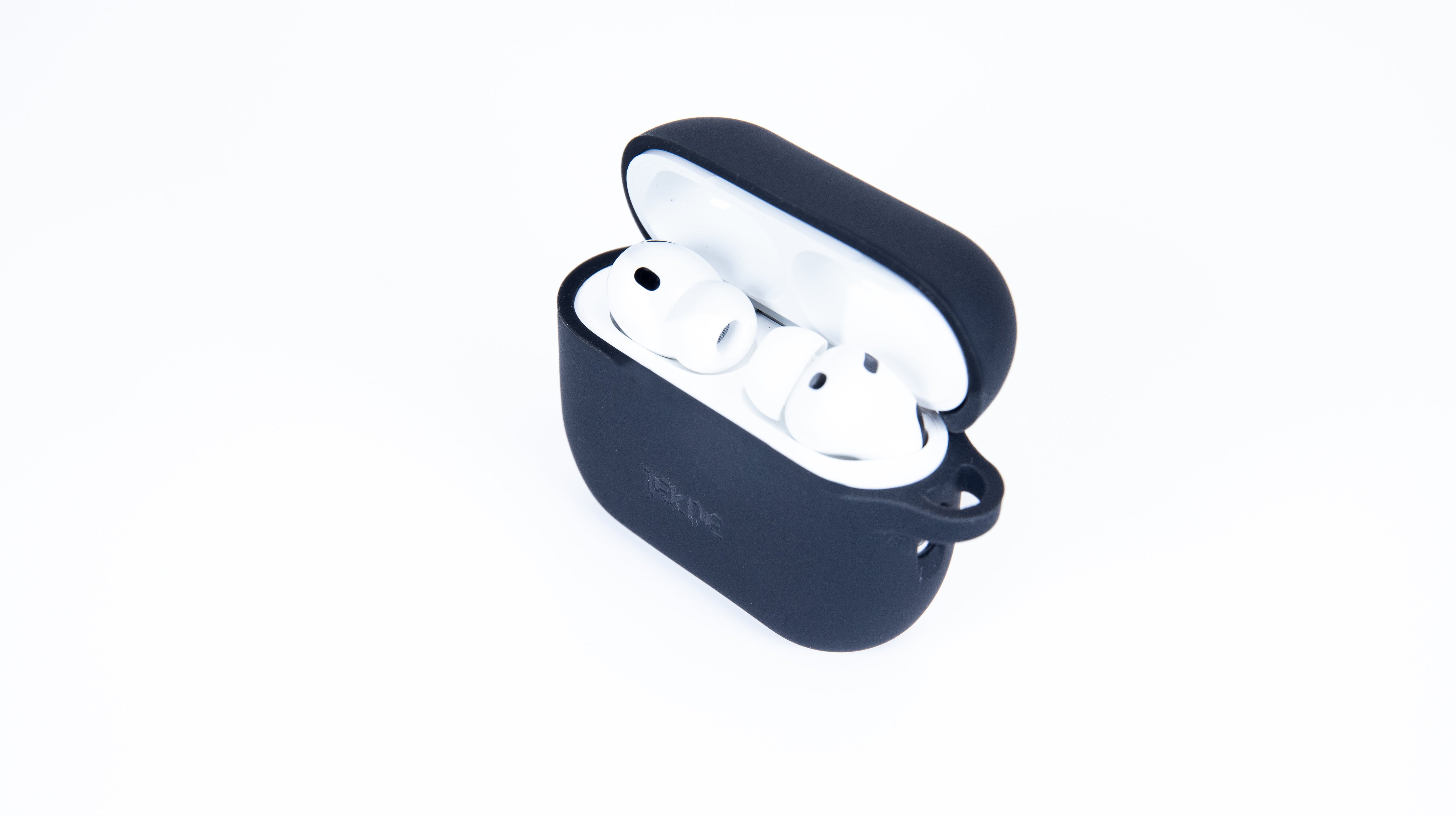 TEKNE Silicone Case for Airpods Pro3 -Black