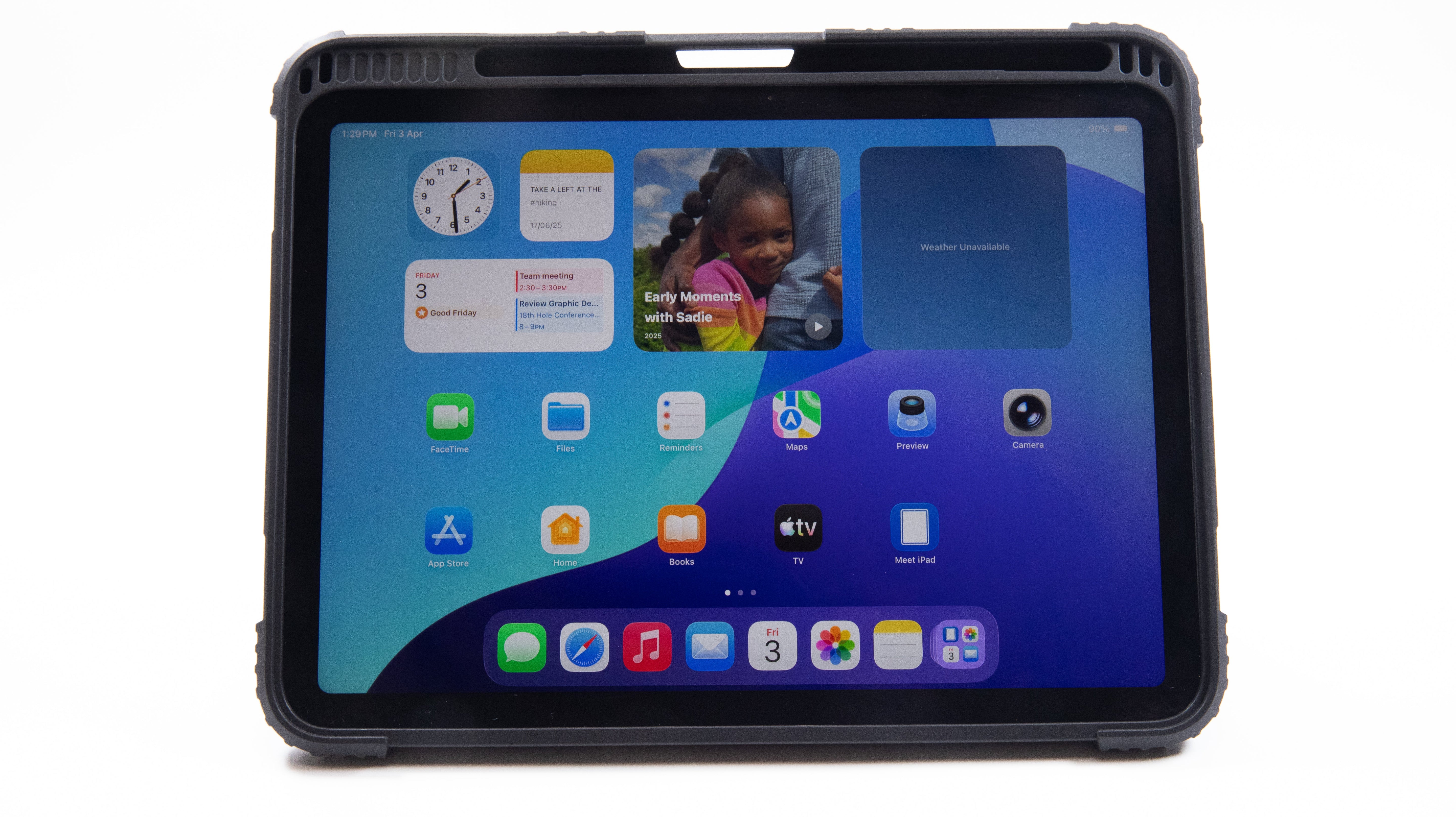 TEKNE Shockproof vegan leather case with stand function for New iPad 11" -Black