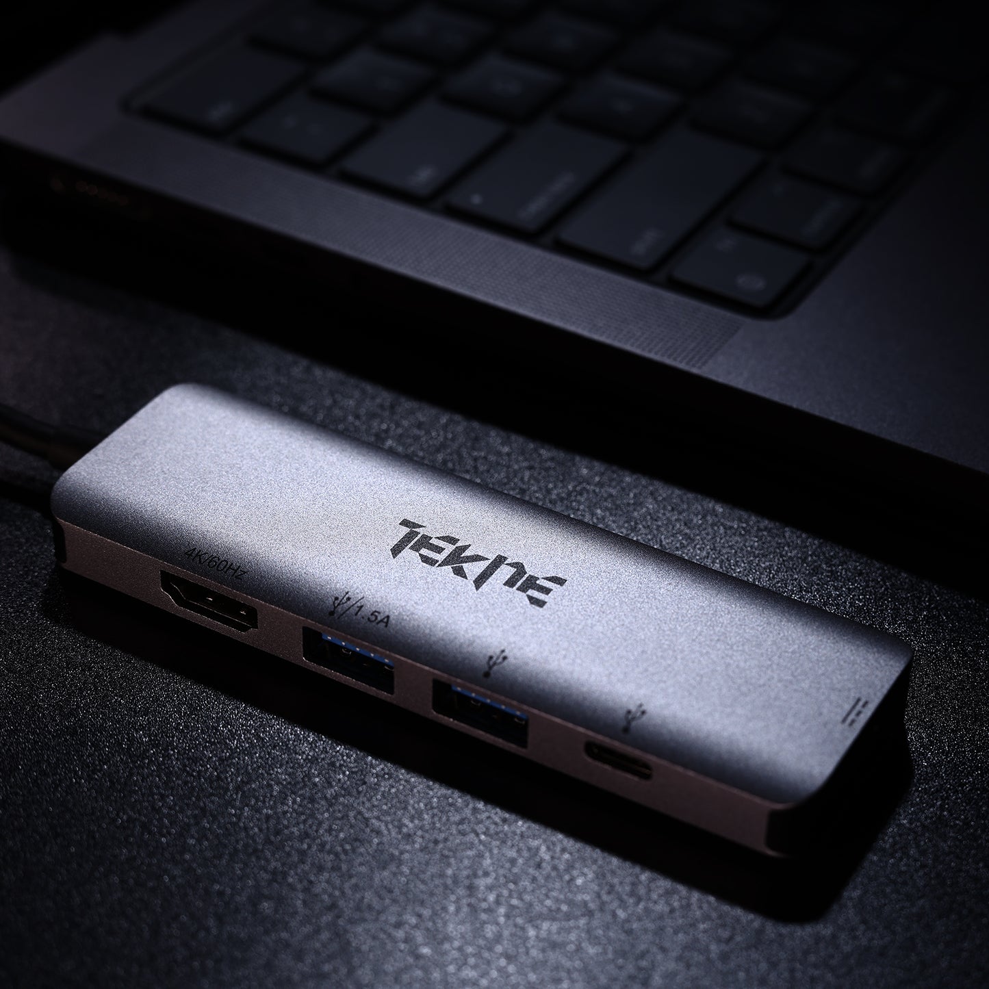 Tekne Essential USB-C Hub