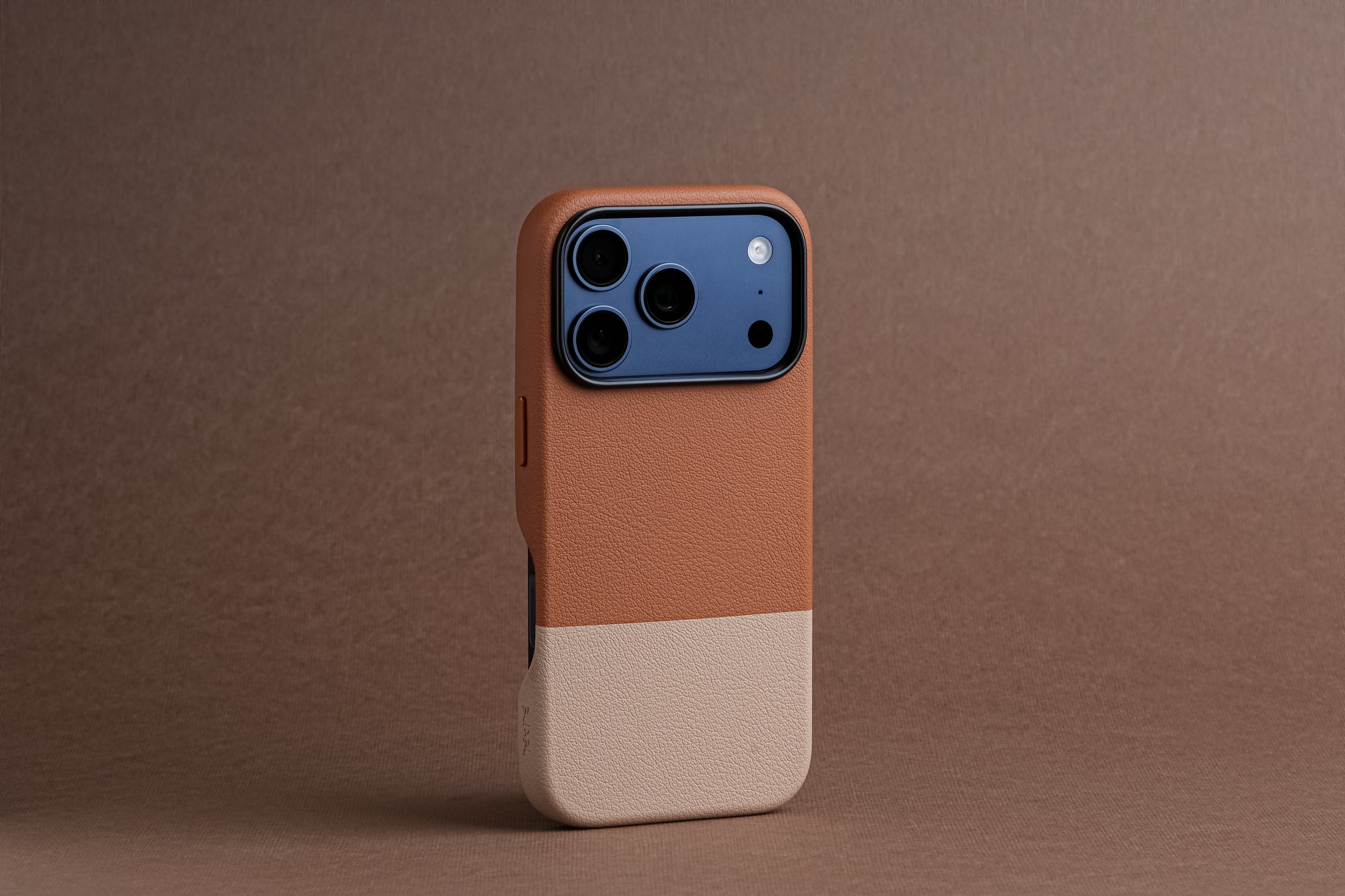 TEKNE DualTone Vegan Leather Case for iPhone 17 Pro- Brown