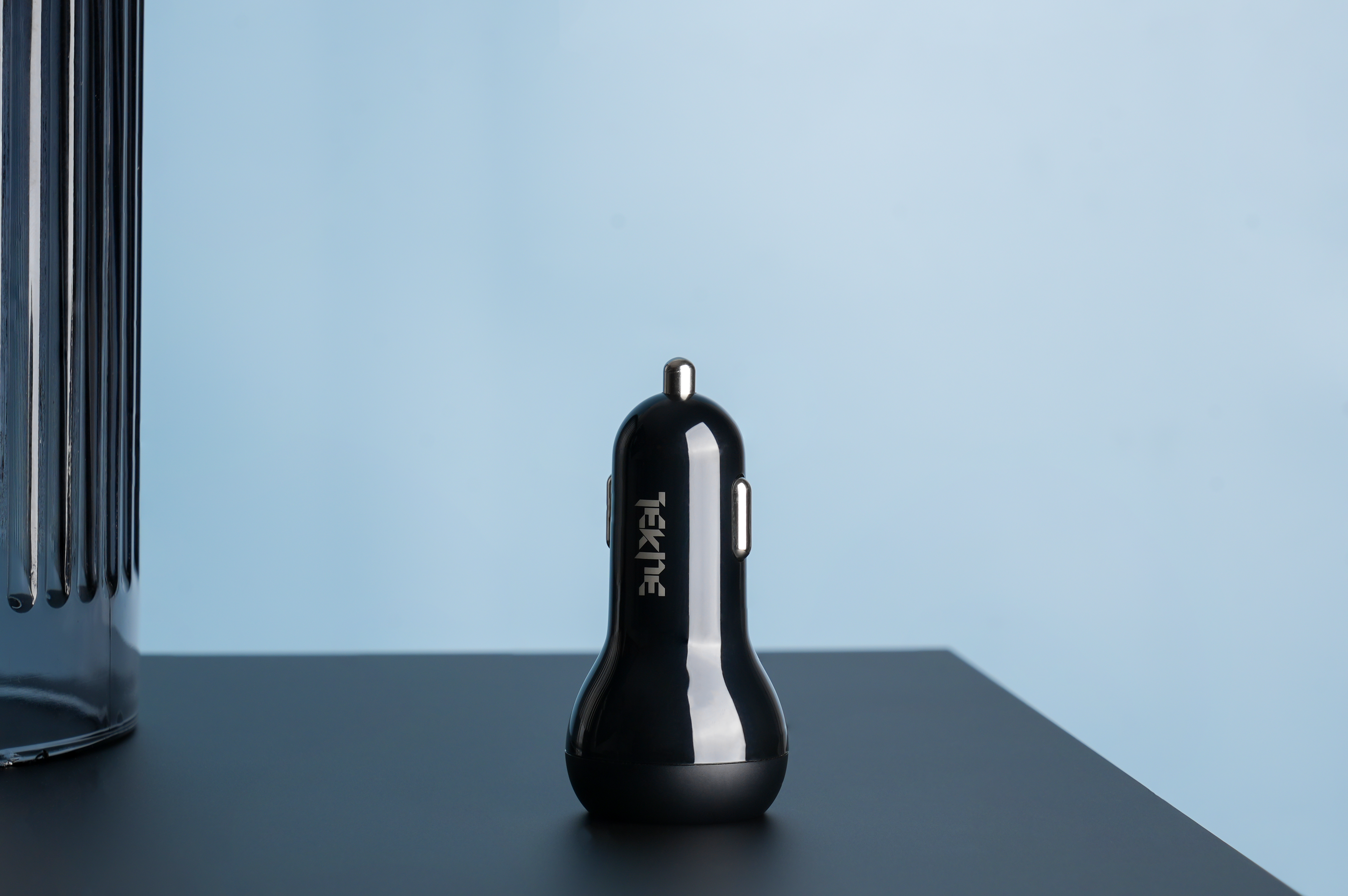 TEKNE Essential PD32W dual ports car charger