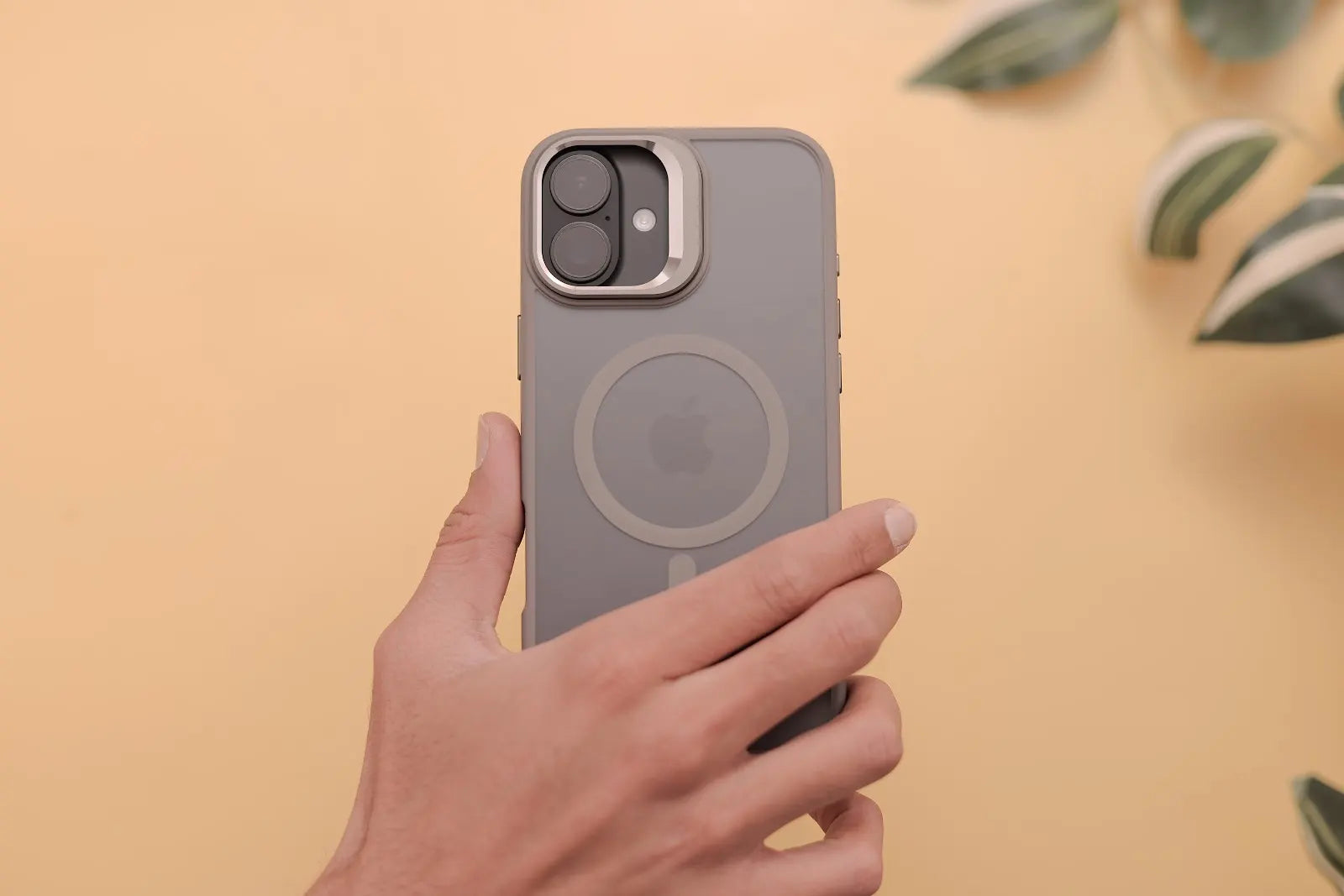 TEKNE CLEAR Case with Camera Stand for iPhone 16 Plus | Slim, Transparent & Scratch-Resistant - Grey