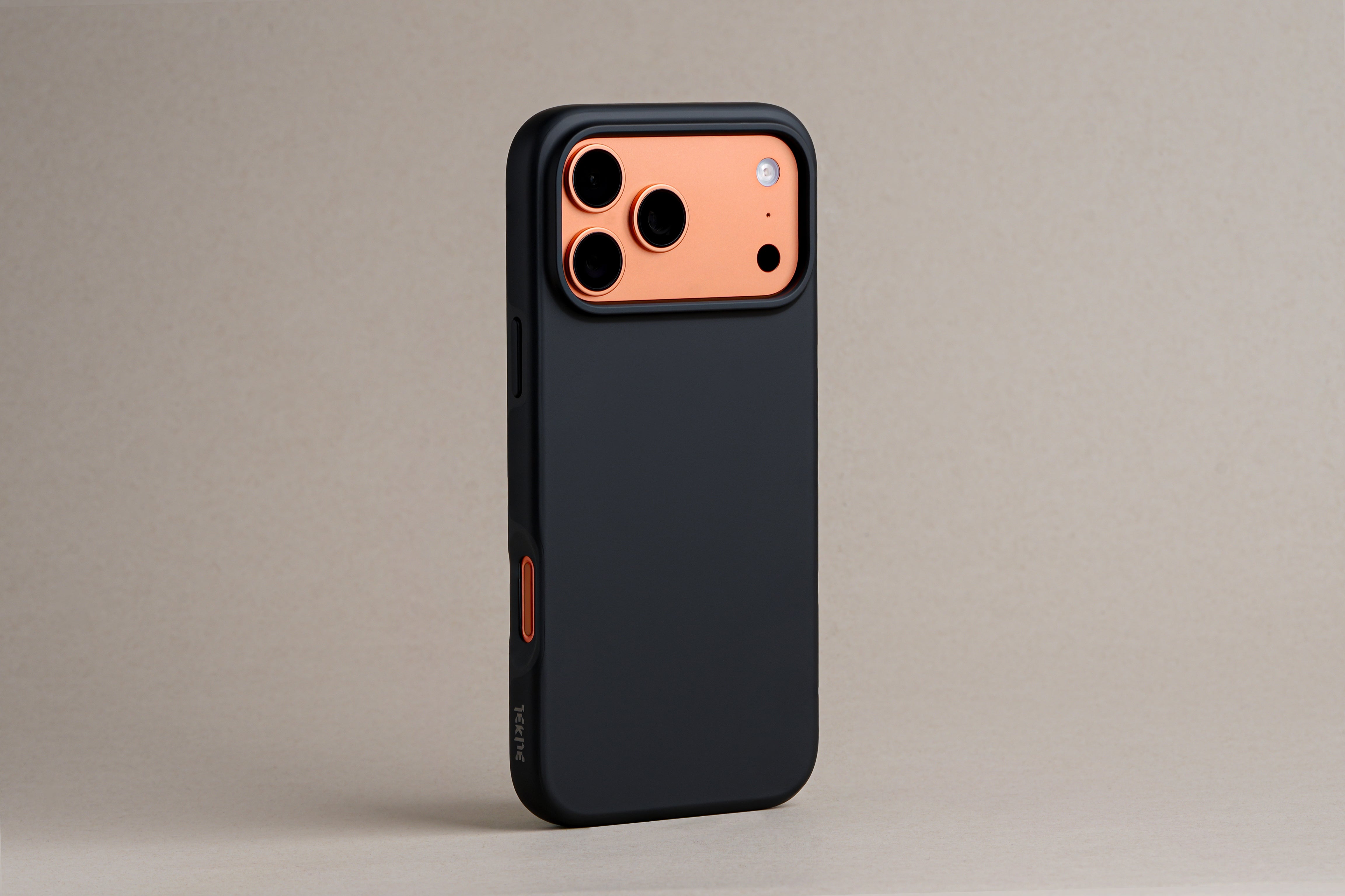 TEKNE Solid MagSafe Case for iPhone 17 Pro Max-Black