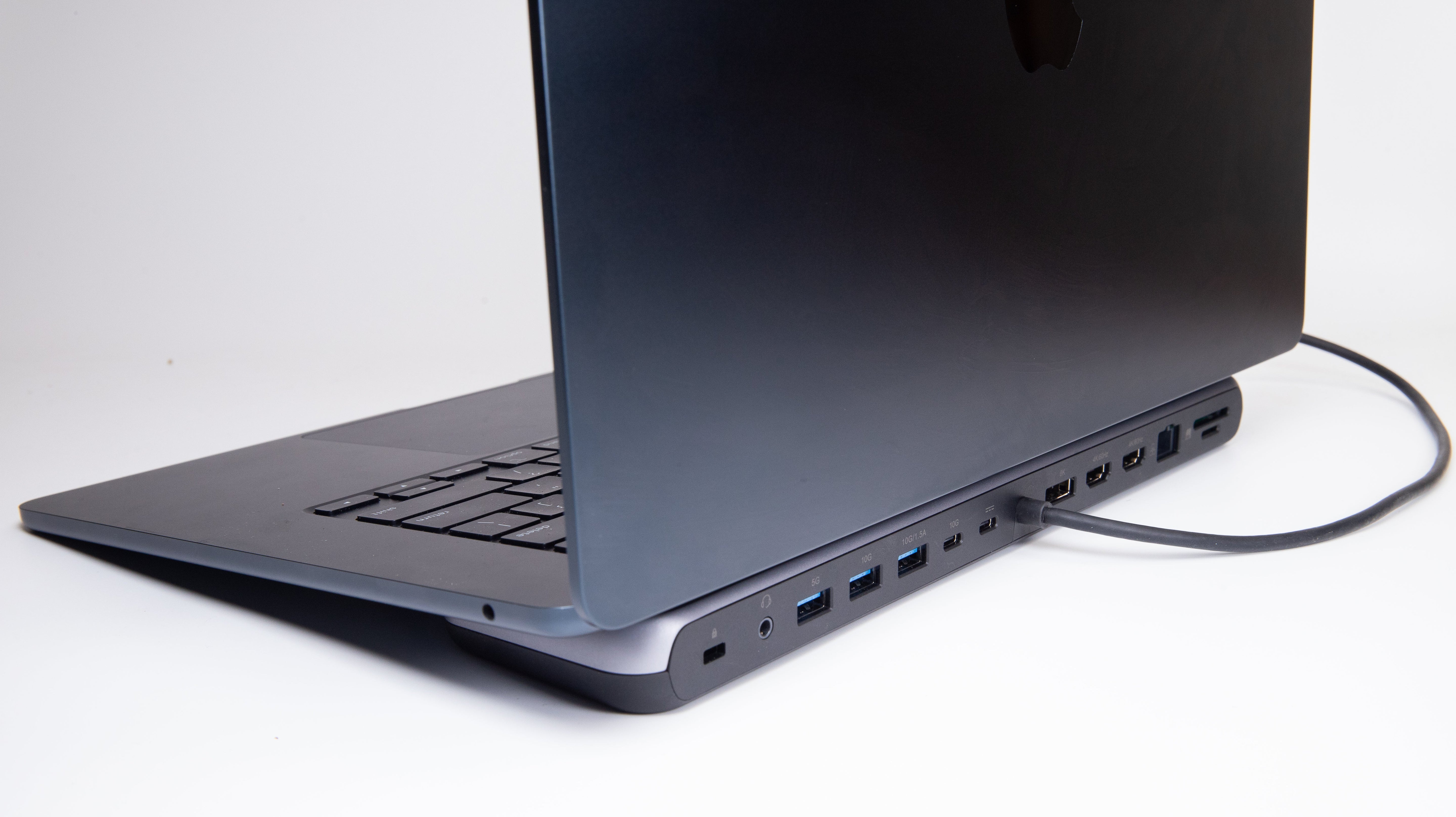 TEKNE Advanced 12-in-1 Hub