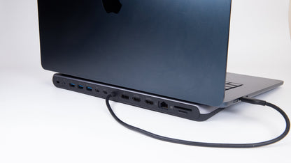 TEKNE Advanced 12-in-1 Hub