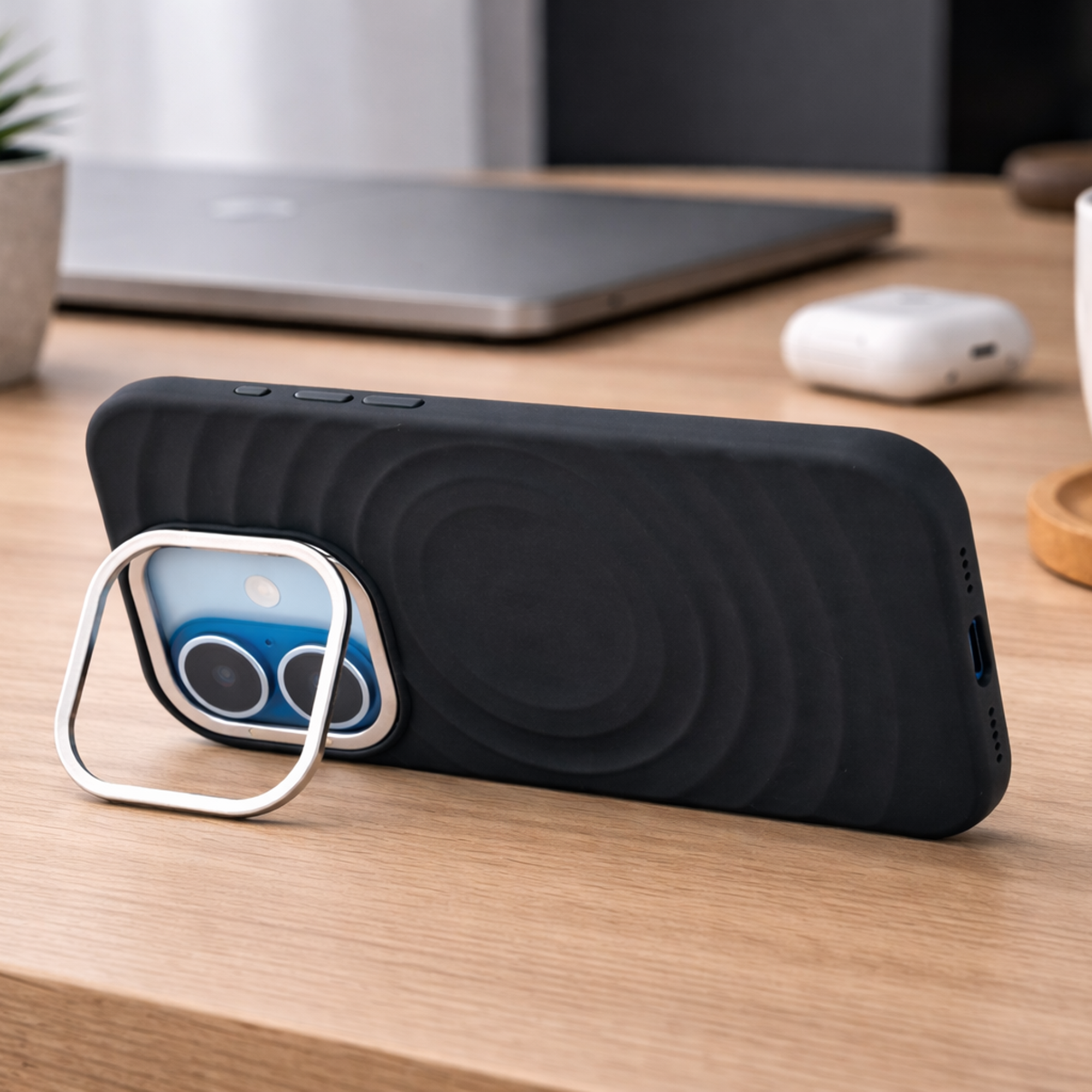 TEKNE WaveStand Silicone Case for iPhone 17- Black